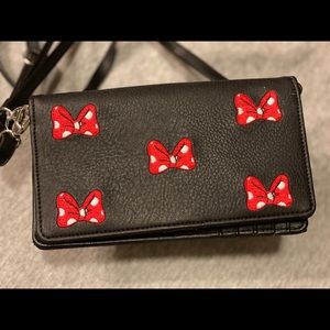 Minnie Mouse Crossbody Wallet